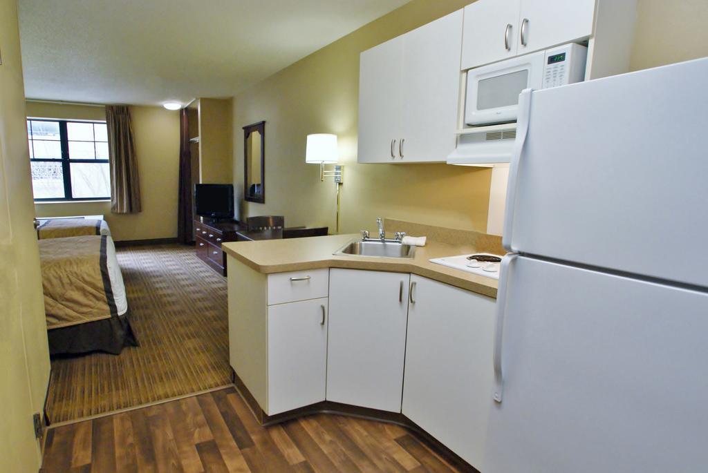 Extended Stay America Suites - Stockton - Трейси Екстериор снимка