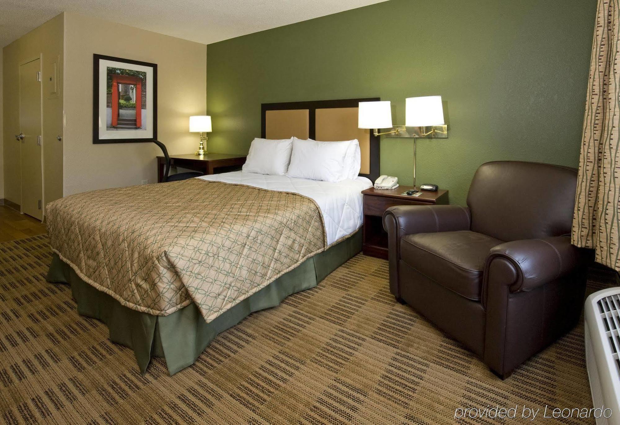 Extended Stay America Suites - Stockton - Трейси Екстериор снимка